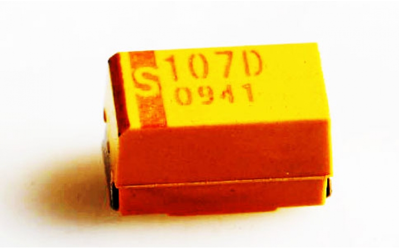 MD tantalum capacitors 100uF/20VE