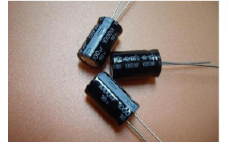 可变电容器，电解电容器，固定电容器的检测方法