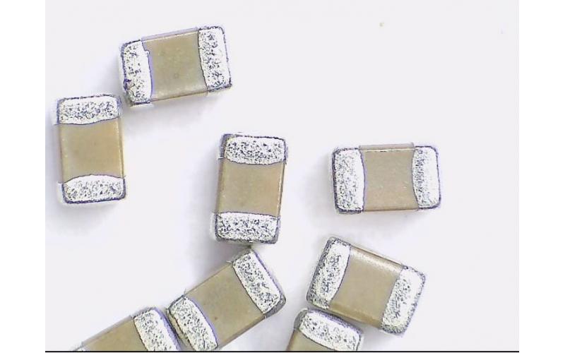 钽电容ESR值与涟波电压的关系